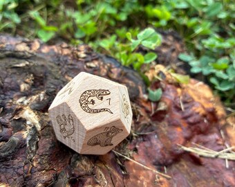 Laser Engraved Wood Woodland Critters Dice Single d12