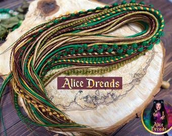 Synthetische Dreads: Braune, Blonde, Grüne Haarverlängerungen im ""Druid"" Stil mit Twists, Zöpfen, keltische Dreads."