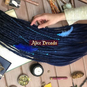 Dreadlock Extensions Set – Natural-Looking Synthetic Dreadlocks in Black with Dark Blue Accents
