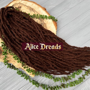 Extensions de dreadlocks bouclés dreads en laine brun foncé double ou simple dreadlocks ondulés cheveux châtains