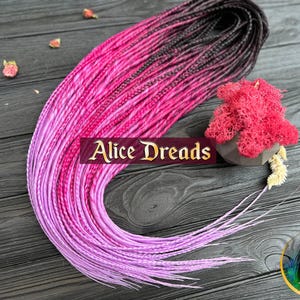 Conjunto de dreadlocks sintéticos finos, pretos a fúcsia, dreadlocks rosa brilhante e rosa, extensões de cabelo ombré longas com tranças