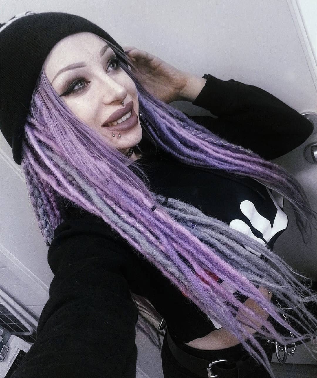 Set of gray and lavender purple long natural look synthetic double ended DE dreads natural dreadlocks full head hair extensions grey