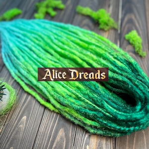 Gehäkelte synthetische doppelendige Dreadlocks mit Grünen Ombre Locken von Alice Dreads
