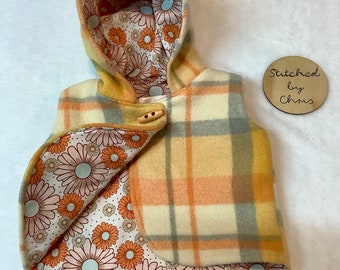 Chaleco con capucha de chaleco de lana reciclada, talla 1, chaleco de manta reciclada, abrigos de manta de lana, chaleco de bebé. Girasoles