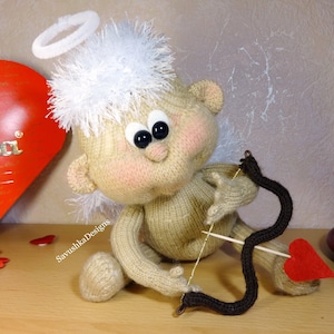 Knitting Pattern for Elves Knitted Cupid Gift Valentines Day PDF in French English