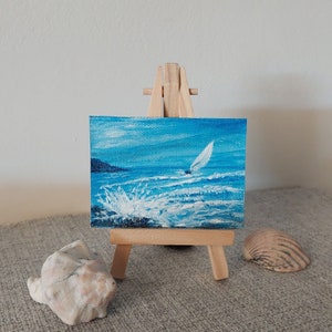 Original ACEO Gemälde auf Leinwand, Seascape Mini Gemälde Boot auf der Meereswelle, Küstengebirgslandschaft, Geschenk der Dankbarkeit des Vaters