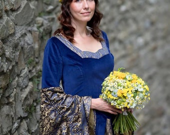 Vestido mujer medieval, vestido medieval, trajes historicos, vestido mujer historico, trajes fantasia, vestido brocado, vestido LARP