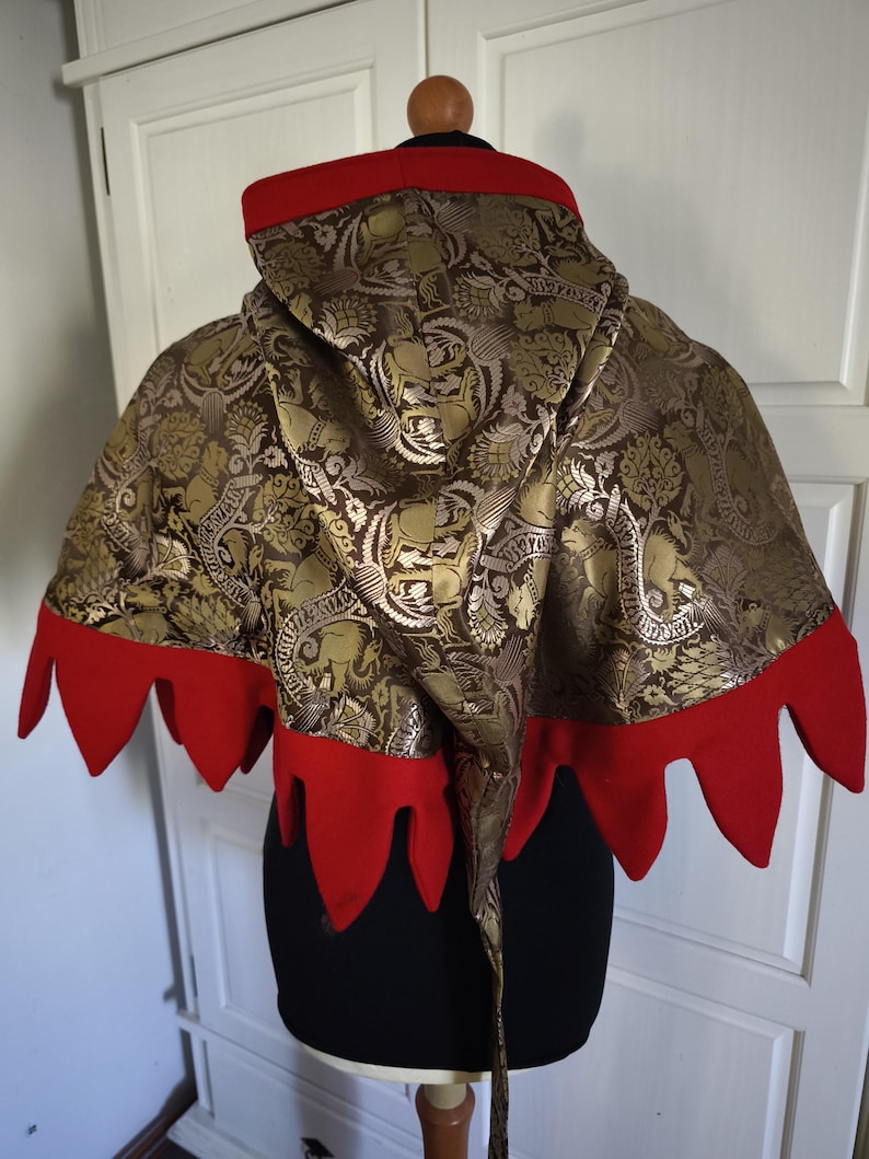 Brocade medieval hood for men and woman, historical costumes, historical accessory, medieval clothing image 7