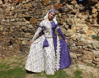 Medieval woman dress, medieval dress, historical costume, historical woman dress, medieval historical costume, brocade dress, medieval hat
