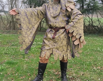 Medieval houpelande for men, medieval coat, medieval brocade costum, historical costum, 14th century men clothing, chaperone, headdress