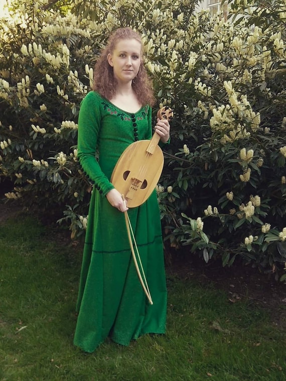 Medieval Woman Dress, Woolen Dress, Handmade Buttons, Historical Costumes,  Medieval Embroidered Dress - Etsy