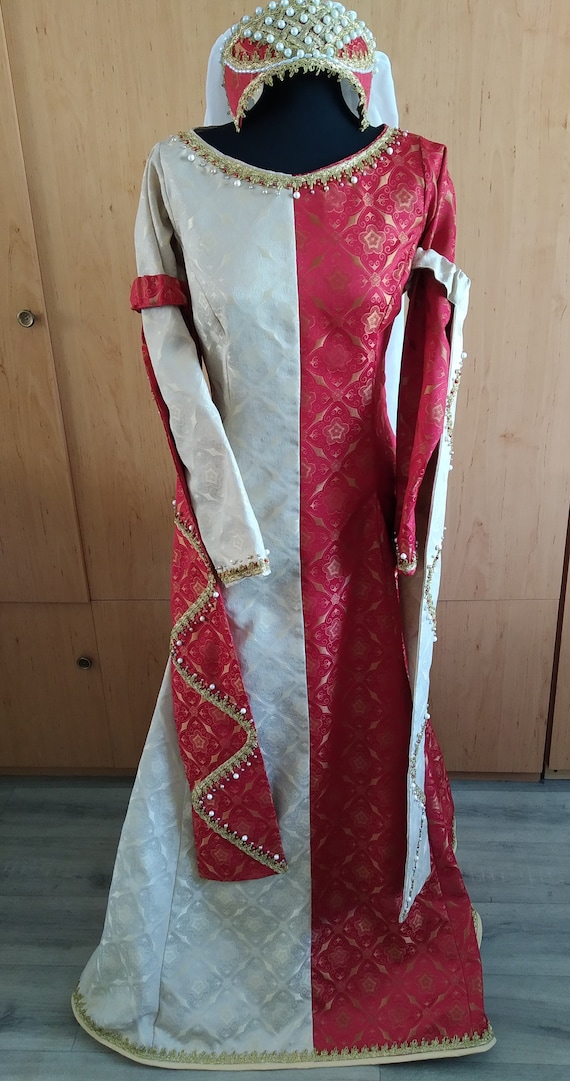 open lace back dress Medieval Cosplay Dress