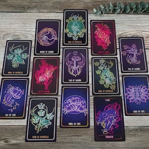 The Bone Tarot Deck, intuitive, divination deck, 78 card tarot