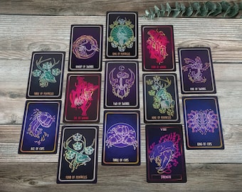 Bone Tarot Deck – Animal Tarot Cards with Guidebook
