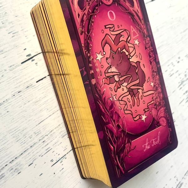 The Fae and the Ferns Tarot Deck: 78 Card Divination with Golden Edges