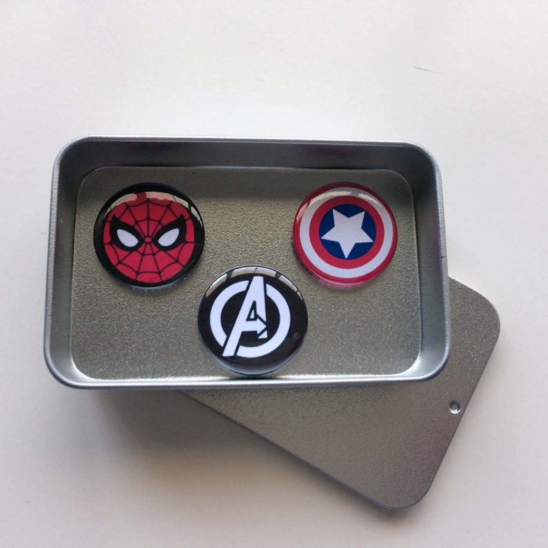 Infinity War Marvel Comic Hereos Fridge Magnets in Gift Tin, 25mm Magnets, 2, 3 & 6 Magnet Sets, Gift for Him, Man Cave, Stocking Filler image 4