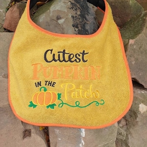 Dog Bib ,Large drool bib, slobber dog bib , newfoundland dog ,St Bernard , large breed dog bib, dog bib,