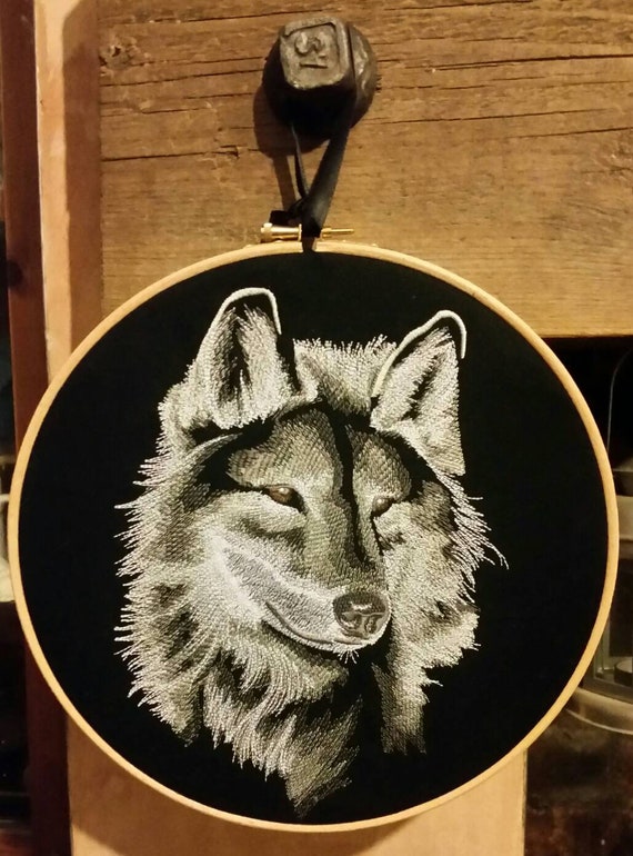 Wolf Embroidery hoop art gothic halloween decoration home decor gift tattoo flash native woodland frame
