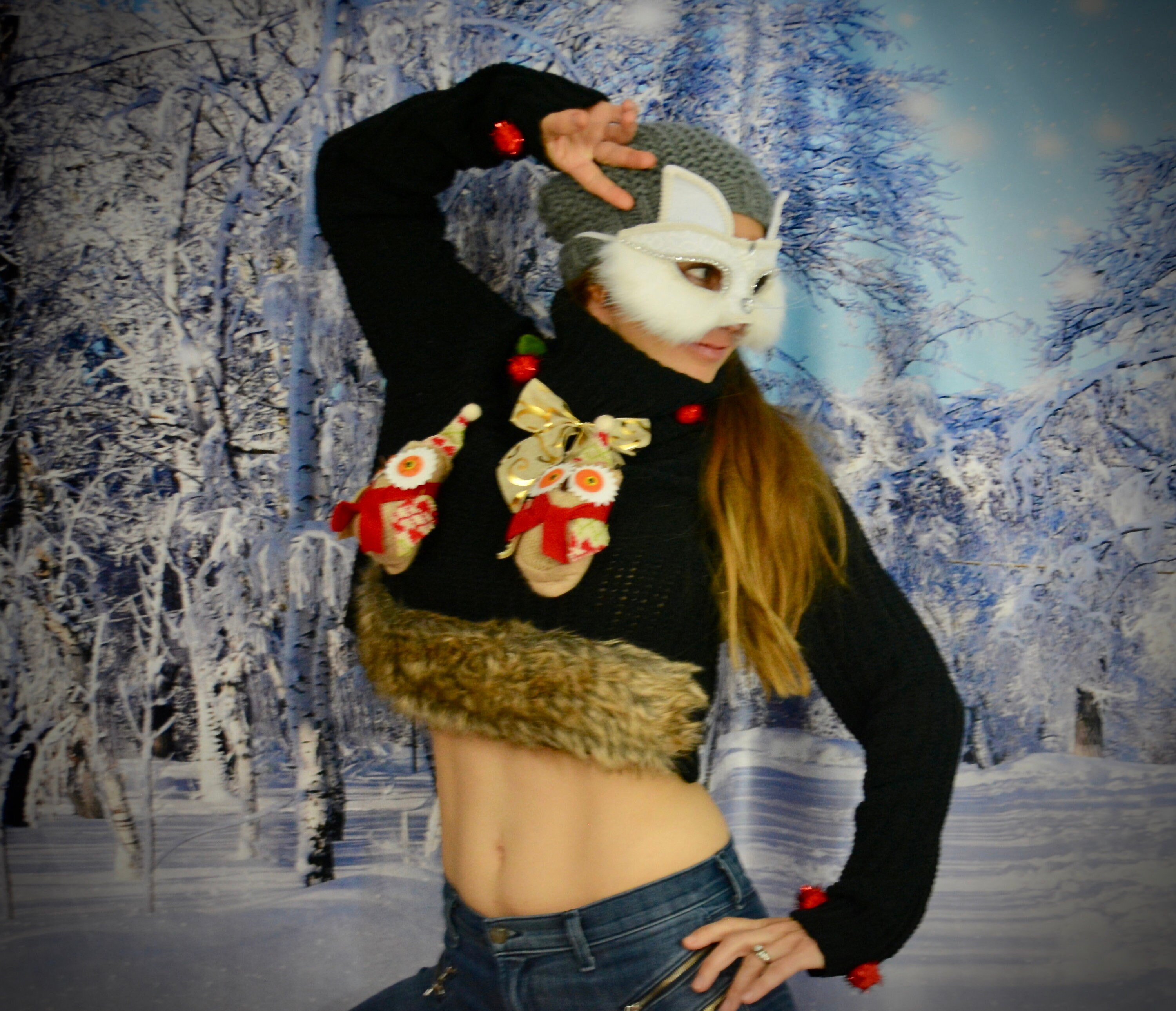 Medium Hooters Ugly Christmas Sweater 
