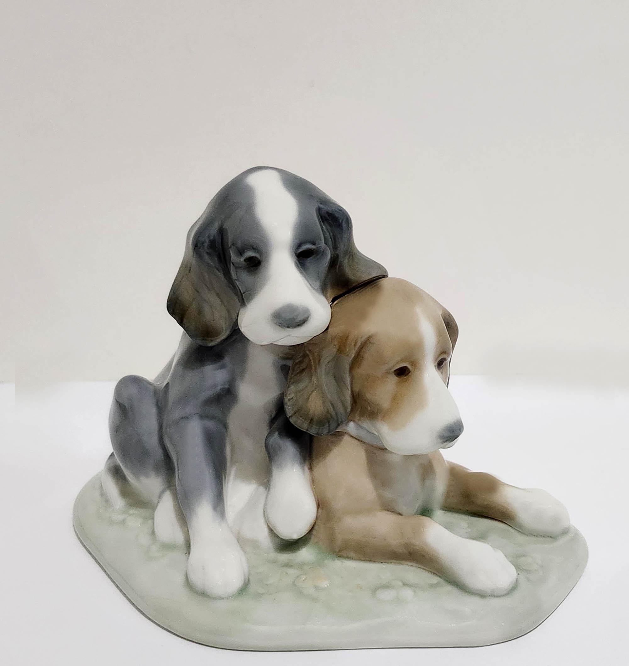 （美品）LLADRO　HANDMADE 『NAO いぬ２匹』 匿名配送/美品】リヤドロ/lladro/NAO/フィギュリン/戯れる犬/2匹