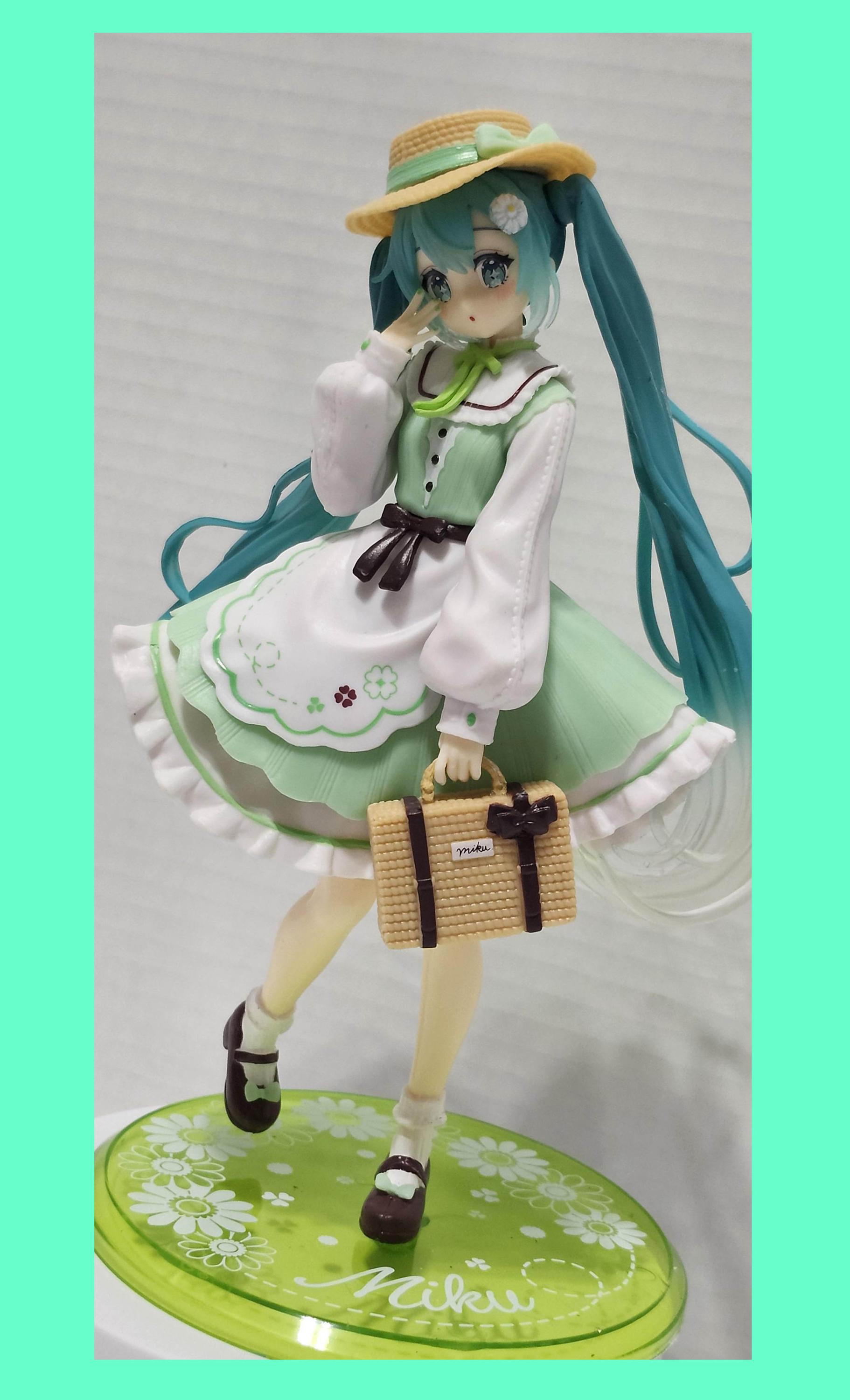 hatsune miku green dress 10% OFF Country Figure: New in Box, & White Outfit, 8