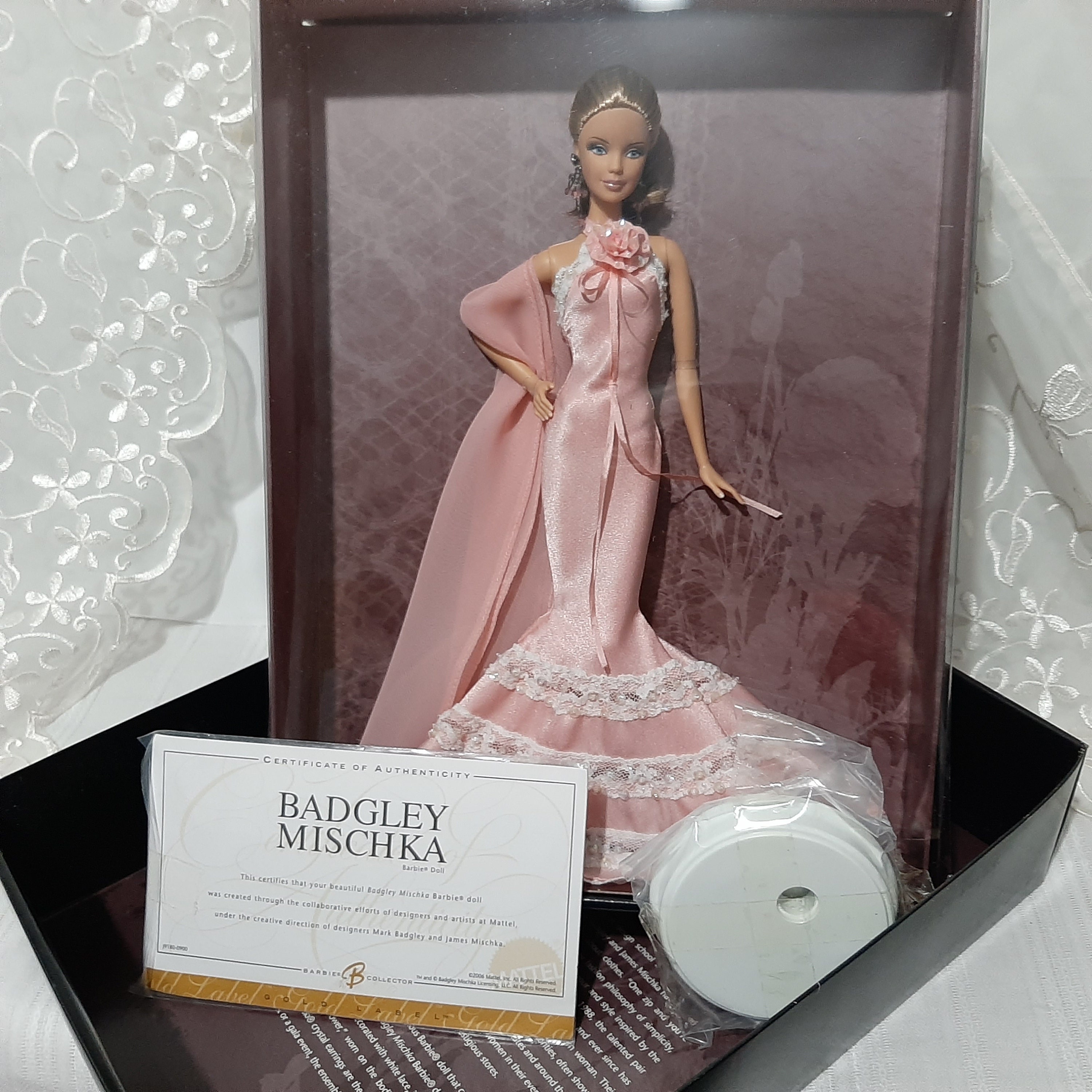 50% OFF SALE Barbie GOLD Label Authenticity Certificate 50% OFF SALE Barbie GOLD Label Authenticity Certificate