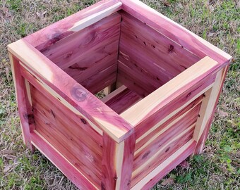 Cedar Planter Box 14.75 x14.75 Made With 3/4 boards Not Fence Pickets Sturdy Beautiful