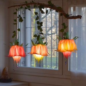 pendant lamp with 3-light in the shape of orange flowers for floral room