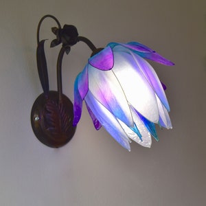 wall lamp white and violet in resin, fairy room ambiance light, flower lamp image 6