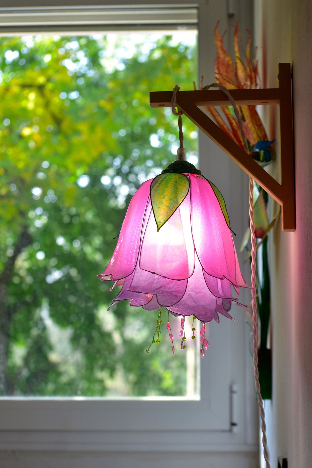Pink and Green Light Bud, Flower Shaped Wall Hanging Lamp Safespace