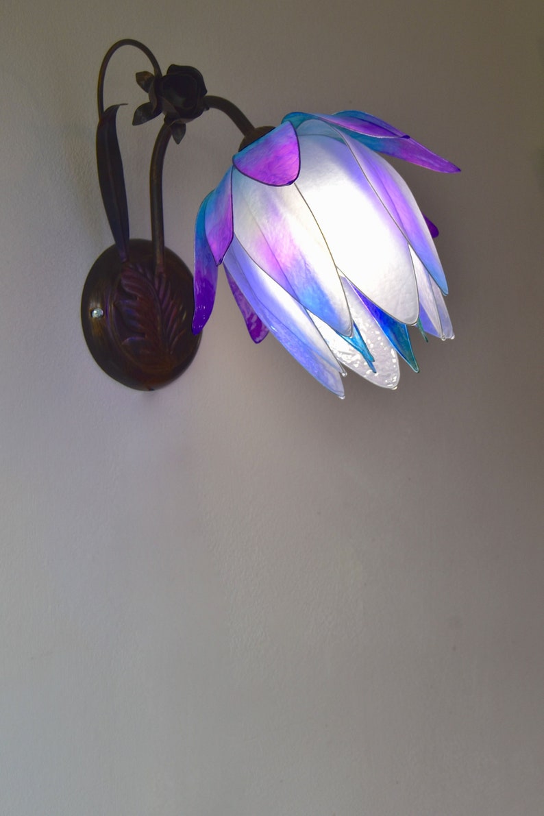 wall lamp white and violet in resin, fairy room ambiance light, flower lamp image 6