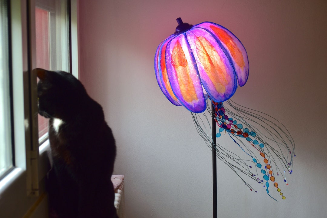 Lampe Méduse Flottante RGB Rechargeable - Veilleuse Tentacules LED Avec Commande Vocale, Mode Dégradé - Lampe Ambiance Suspendue Ou à Poser