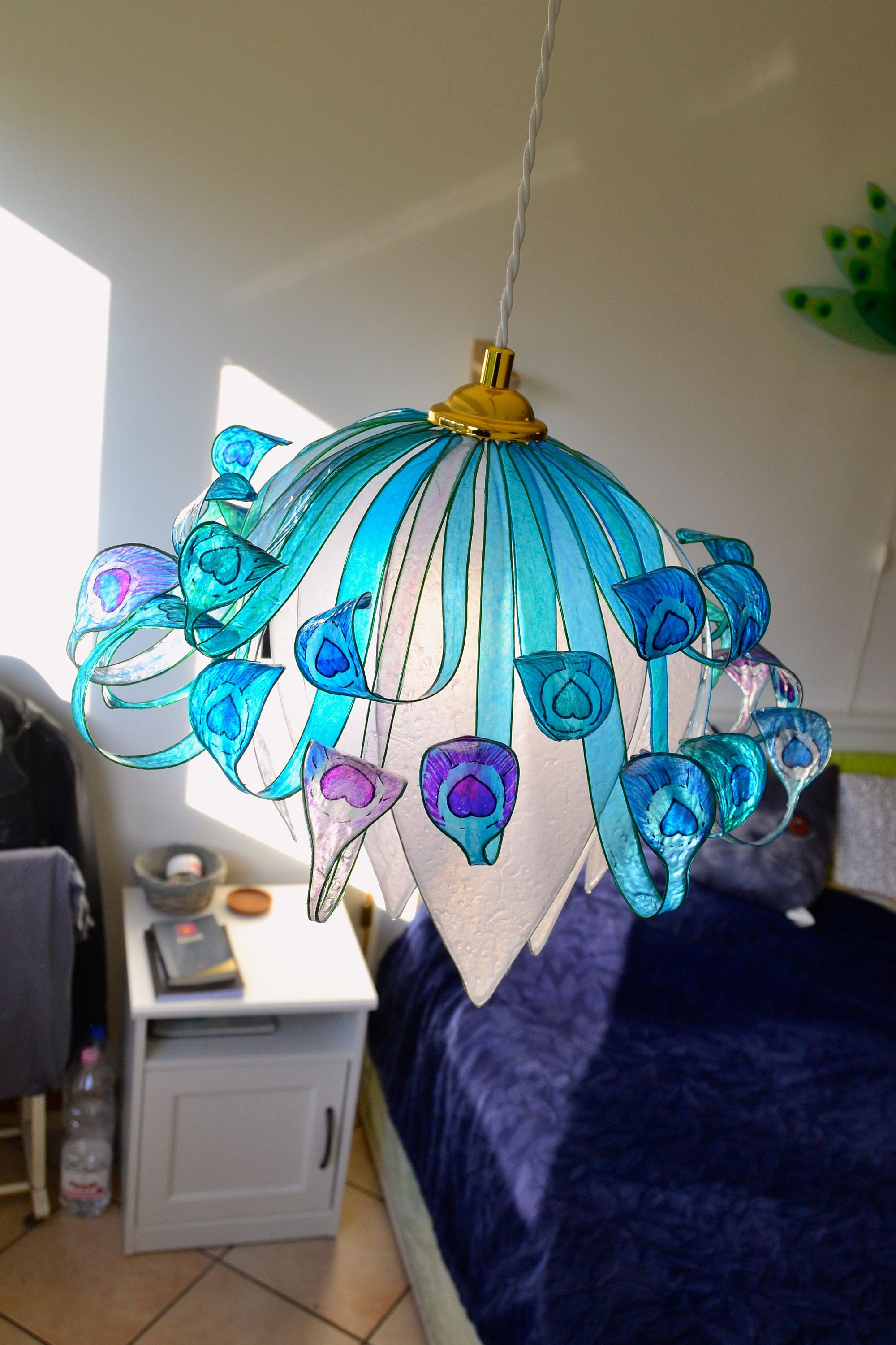 Suspension De Style Paon En Resine Lustre En Plumes Bleues Etsy France
