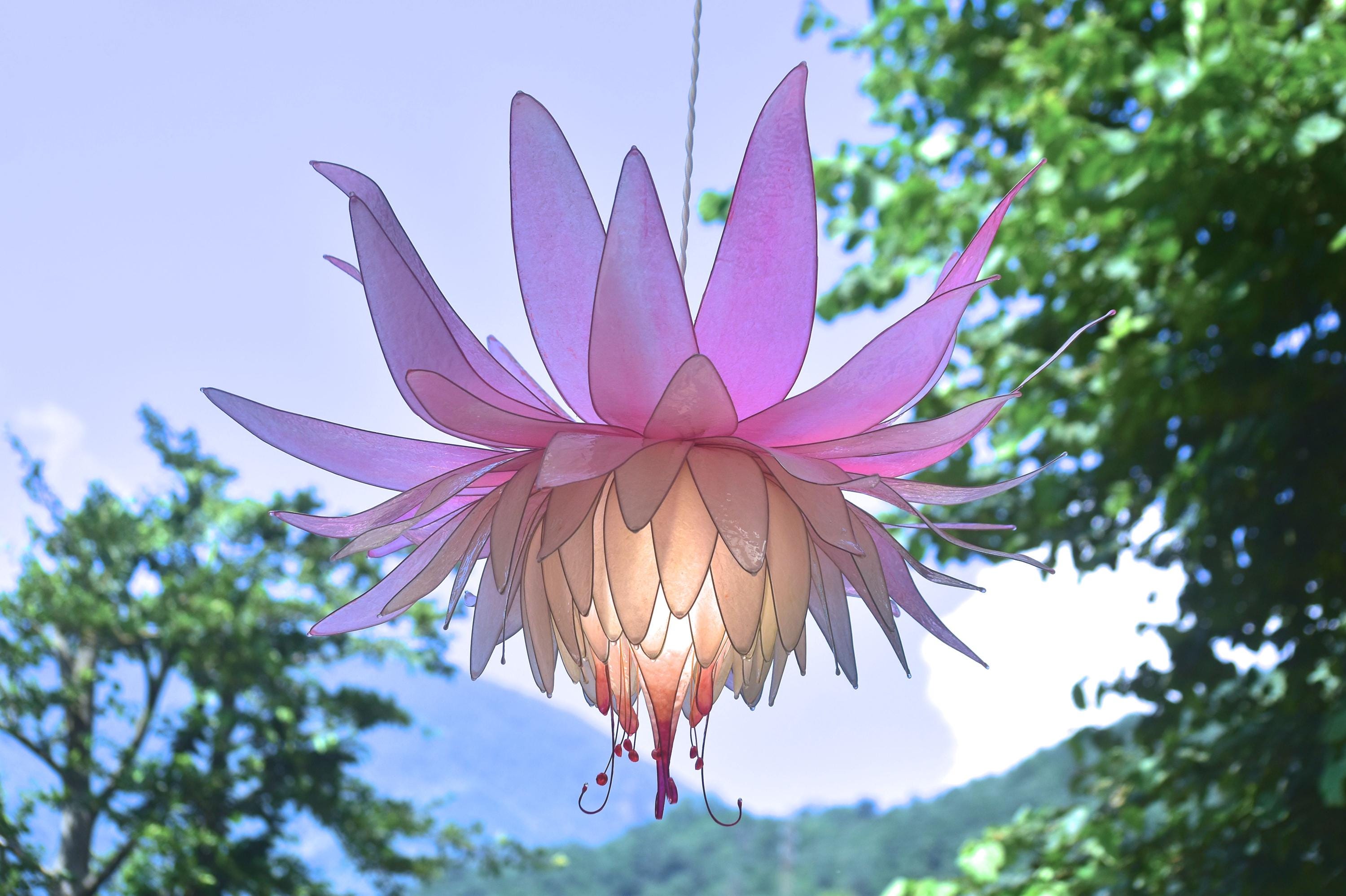 pendant lamp: pale pink and white flower-shaped resin made handpainted