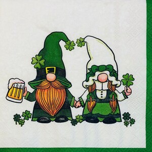 St. Patrick's Day Gnomes
On White Background
2 Single Beverage Napkins
FOR CRAFT USE ~ NOT PACKAGES
Size:  10" x 10" Unfolded  
Material:  3-Ply Paper
