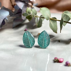 Leaf vein earrings, Gift for sister, Stylish stud earrings, Forest earrings, Teardrop studs, Woodland earrings, Leaf earrings image 1