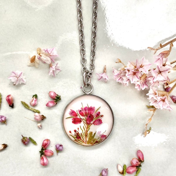 Real heather pendant, Necklace with real flowers, Heather necklace, Genuine flowers necklace, Luck charm, Pressed flowers jewelry