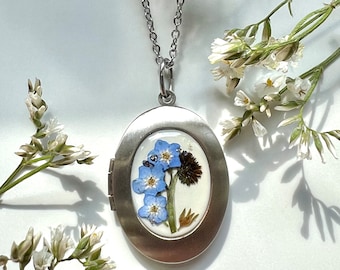 Locket necklace with forget me not, Real  pressed flowers medallion, Dried flowers jewelry, Remembrance gift, Nostalgic photo locket