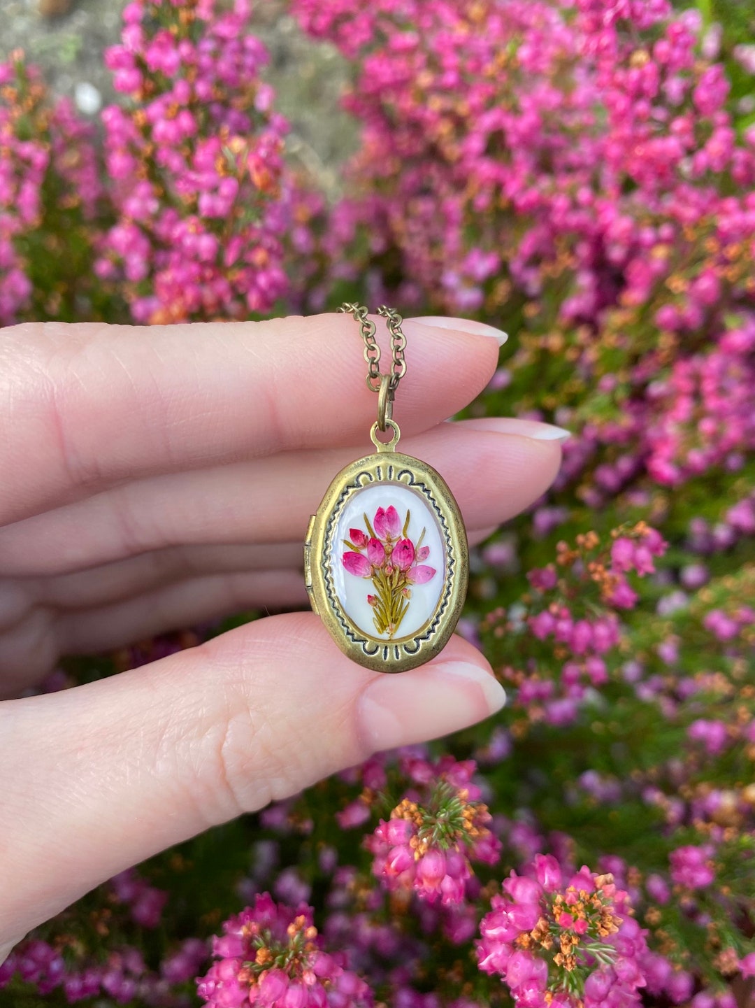 Vintage Photo Locket With Real Flowers, Tiny Locket, Necklace With
