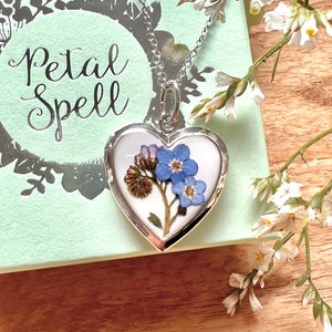 Photo locket with real forget me not, Heart locket with pressed flowers, Memory jewelry Gift for sister Silver locket For her Christmas gift