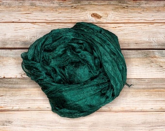 Pure 100% Silk Gauze Sparse Silk Green Hand Dyed Silk Margilan for Nunofelting Natural Silk for Felting Uzbekistan Silk
