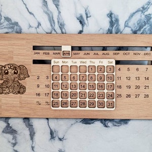 Perpetual wooden desk calendar Animals Pic 2