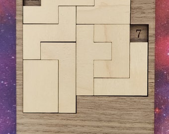 A puzzle a day wooden calendar - Medium