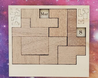A puzzle a day wooden calendar - Mini