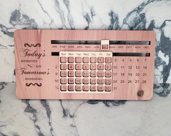Perpetual wooden desk calendar - Motivational quotes