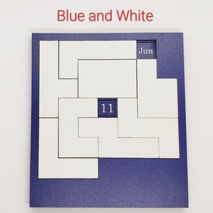 A puzzle a day wooden calendar - Mini