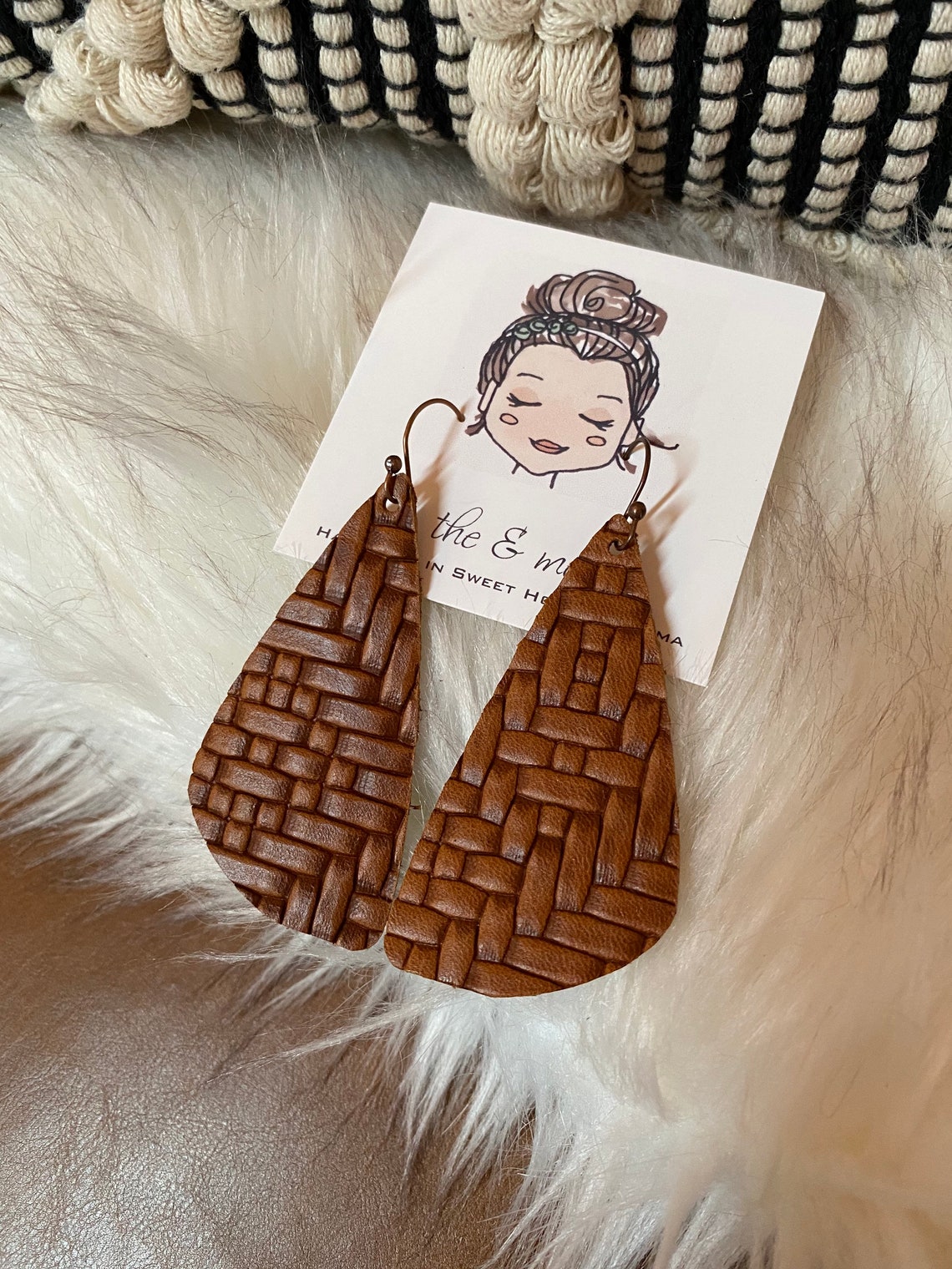 basket weave wedge