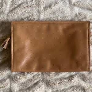 BOTTEGA VENETA Clutch de cuero Bolso vintage 90s Tan Camel Borla Bolso de noche
