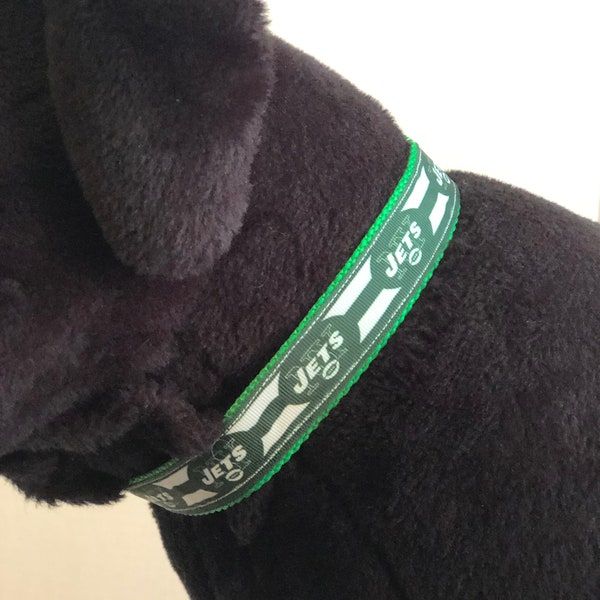 New York Jets Themed Green and White Adjustable Dog Collar Size Large - "The Pierre"