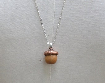 Copper Acorn pendant made woth Sterling silver and wood, Wood jewelry, nature lover gift, woodland necklace, woodland wedding jewelry, gifts